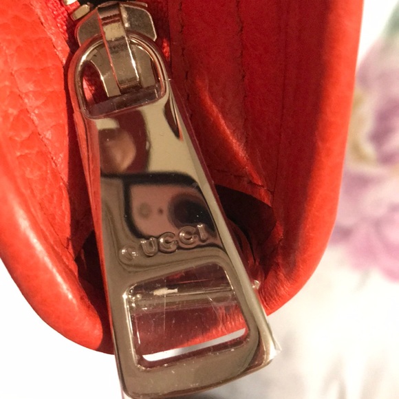 💜Sold💜 Gucci Mini Tote - Picture 8 of 10